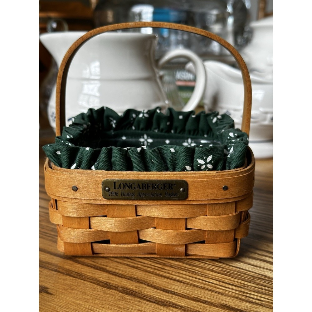 1996 Longaberger Hostess Appreciation Basket, With Green liner, Protector